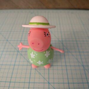 2" PEPPA PIG TV SERIES - PEPPA PIG SUMMER HOLIDAY ACTION FIGURE